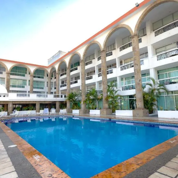 Solamar Inn Mazatlan, hotel v destinaci Mazatlán