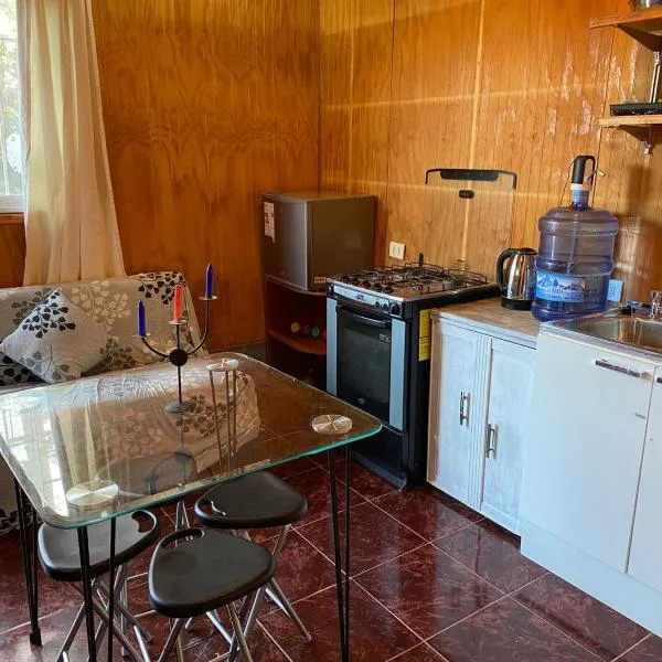 Alojamiento Interior Pichidangui, hotel v destinaci Pichidangui