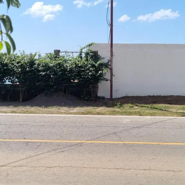 Chalet Las Cortinas, hotel in La Boquita