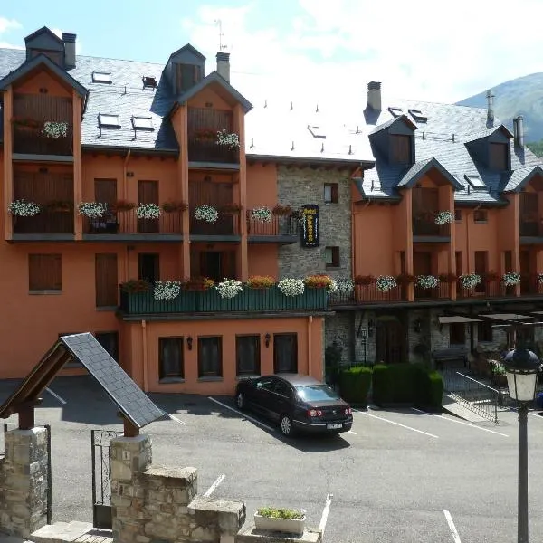 Hotel Sabocos, hotel v destinaci Panticosa