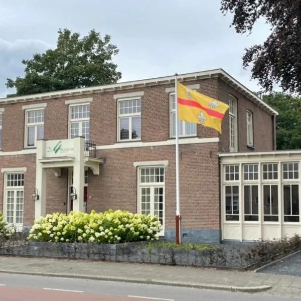 De 4 seizoenen, hotel di Loenen