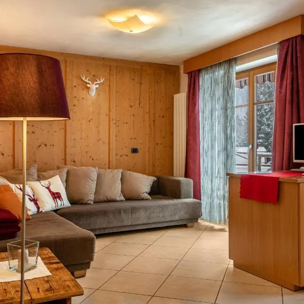 Apartment Pordoi, hotel v Campitello di Fassa