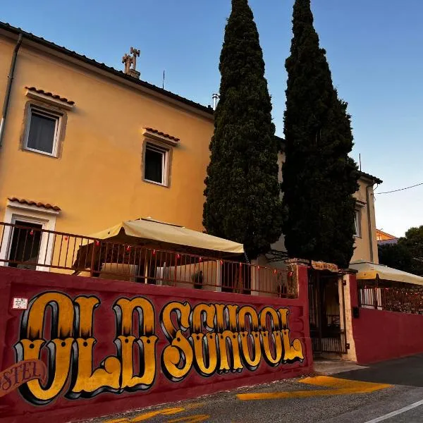 Hostel Old School, hotel v destinaci Rijeka