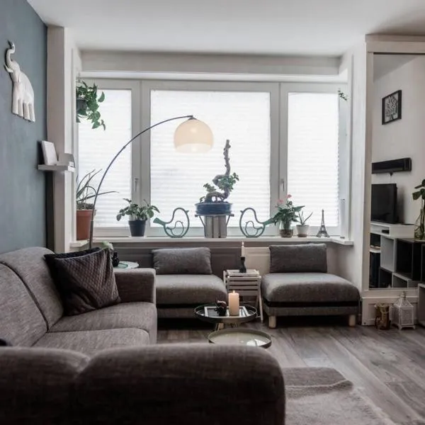 Nice 2 double Bed in sunny House in Amsterdam west, hotel v destinaci Amsterdam