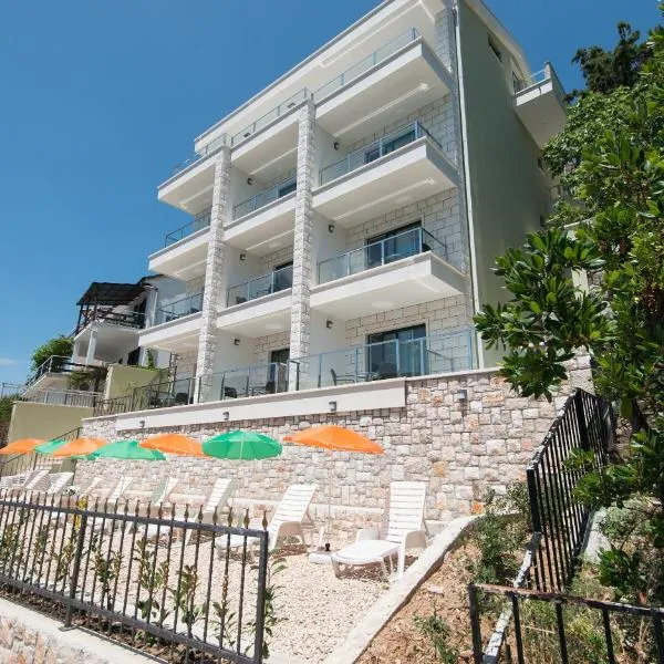 Apartments Villa Luce, khách sạn ở Neum