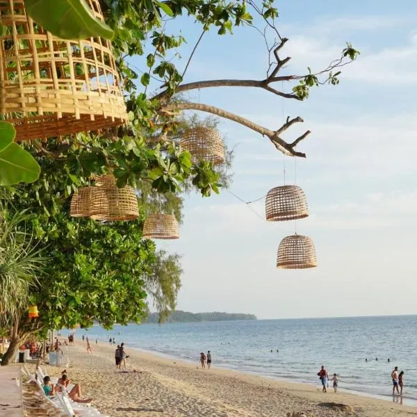 Beach Bungalow at Lanta Resort、ランタ島のホテル