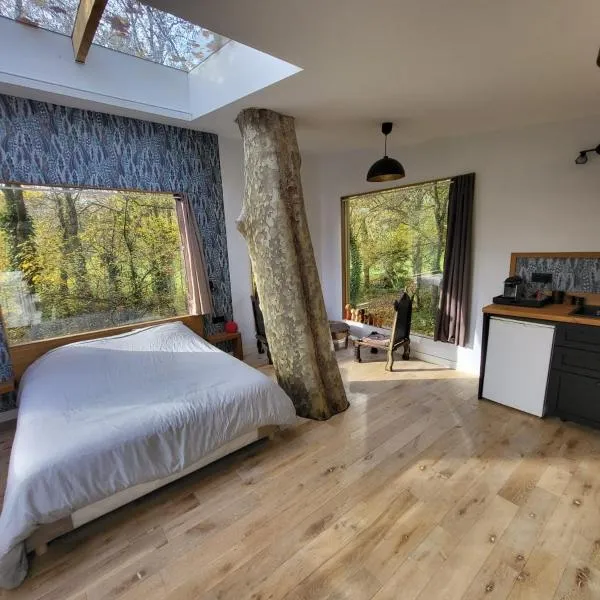 La maison dans l'arbre, hotel v destinaci Escolives-Sainte-Camille