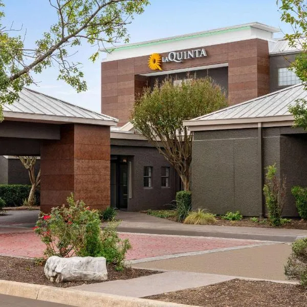 La Quinta by Wyndham Round Rock North, готель у місті Turkey Hollow