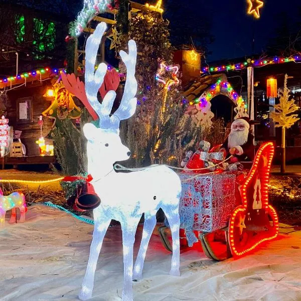 Hebergements des POSAS, Hotel in Sampzon