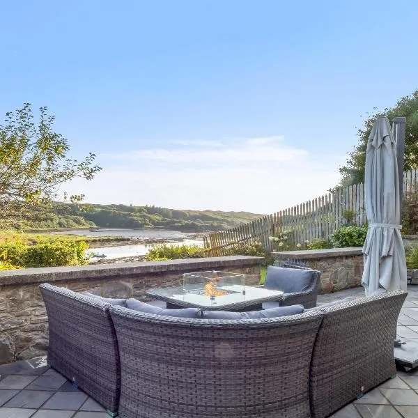 Clifden Seaview - Spectacular Apartment, Connemara, hotel in Clifden