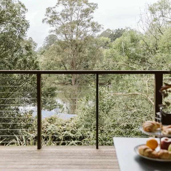 "On Burgum Pond" Cottages, hotel v destinaci Maleny