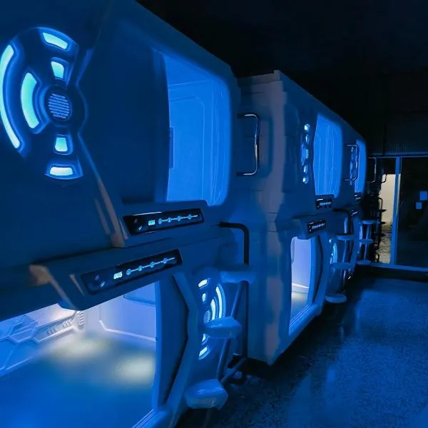 CAPSULE INN VALENCIA Hostel, hotel ve Valencii
