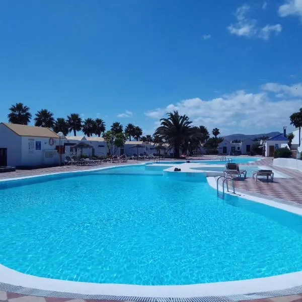 Casa Lila Montecastillo J9, hotel in Caleta De Fuste