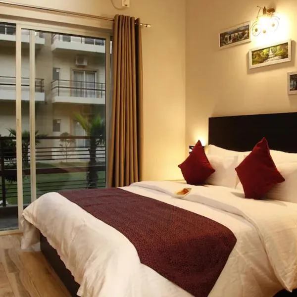 Pearl Suites at Omaxe Eternity, hotel em Vrindāvan