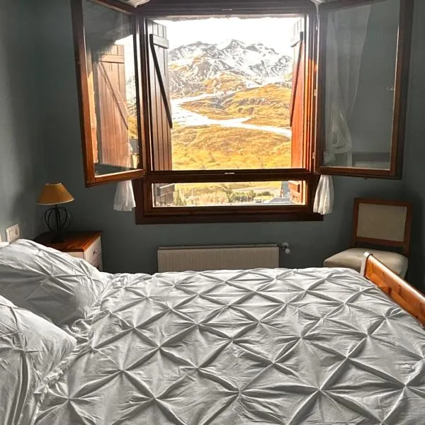 Formigal Valle del tena Rural Home、フォルミガルのホテル