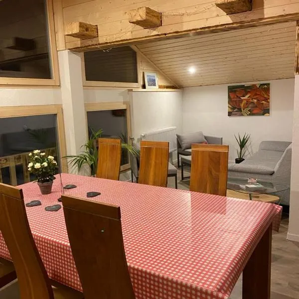 Chalet Bärgstäger, hotel di Lauterbrunnen