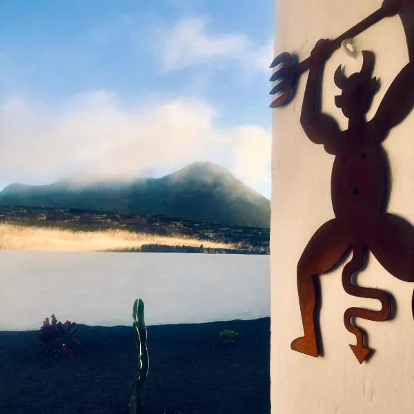 Casita Volcan Lanzarote, отель в городе Ье