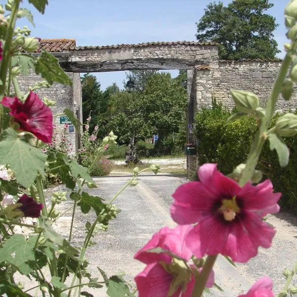 La Collegiale, hotel di Clavette