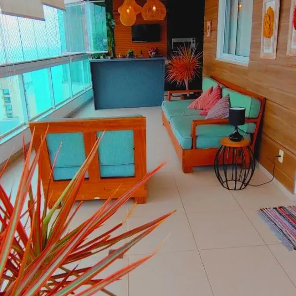 Vista incrível na melhor localização da praia da costa, khách sạn ở Vila Velha