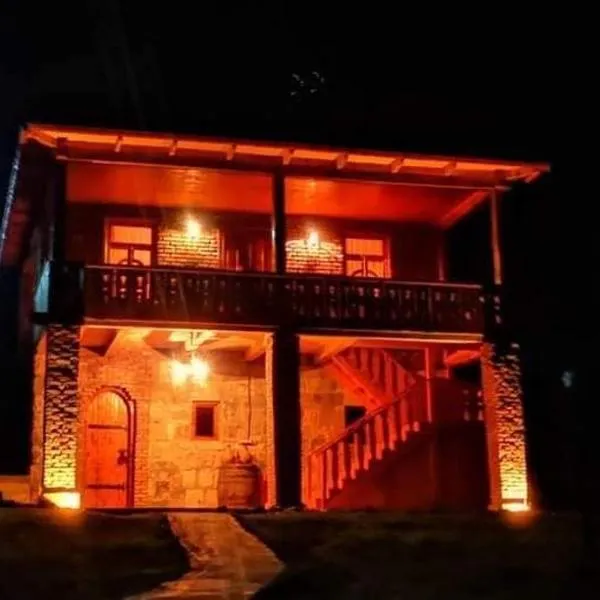 Zanduri House, hotel in Utskheri