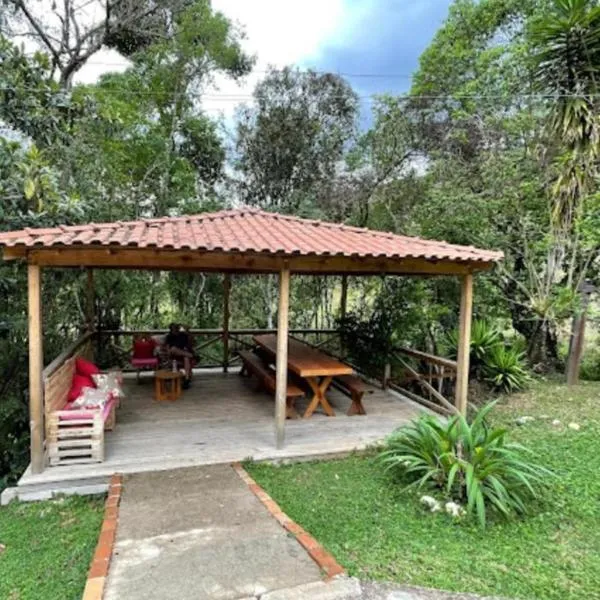 Pousada Uai vem ser feliz, hotel in Alagoa