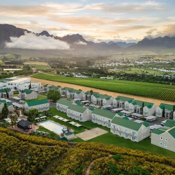 Protea Hotel by Marriott Stellenbosch & Conference Centre、ステレンボッシュのホテル