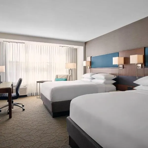 Delta Hotels by Marriott Milwaukee Northwest, hotel en Cedarburg