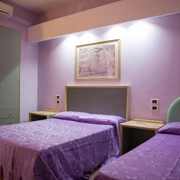 Maximo Hotel, hotell sihtkohas Tivoli Terme