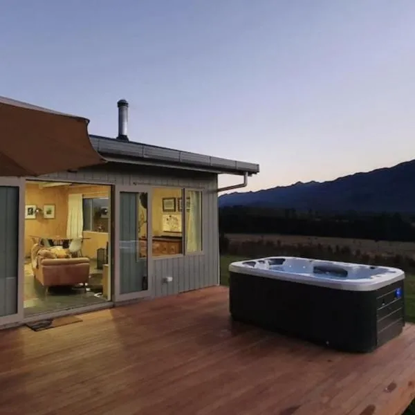 Maruia Mountain Hideout، فندق في Maruia