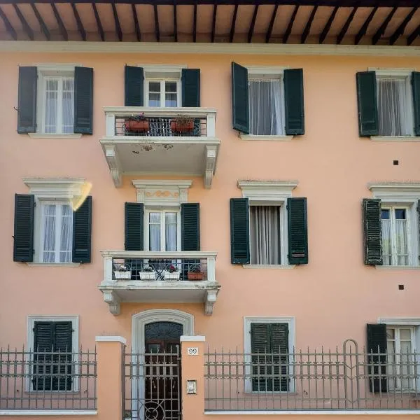 La Casa di Eli Appartamenti, hotel v destinaci Pisa