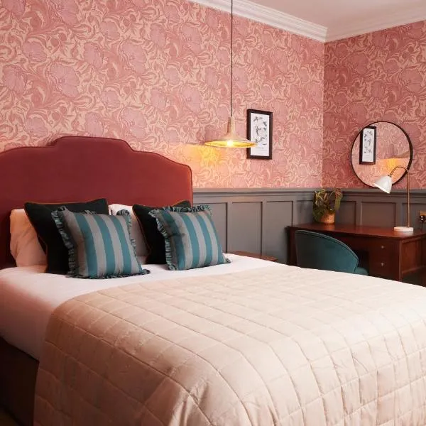 Dog and Partridge by Greene King Inns, hotel in Bury Saint Edmunds
