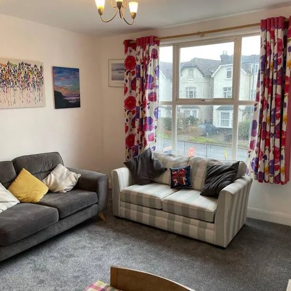 Lovely 1 bedroom flat in quiet Wimbledon, hotel em Londres
