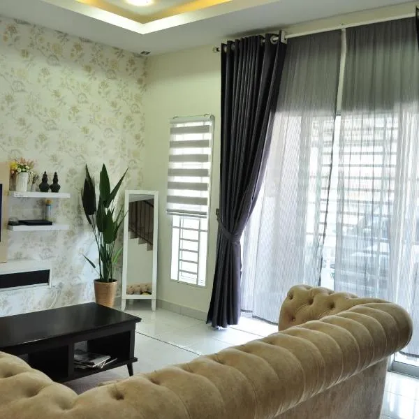 De’ Nuhir Homestay Teluk Senangin, hotel v destinaci Kampong Batu Tiga