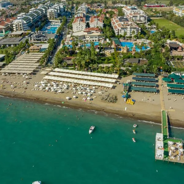 Aydinbey Famous Resort - Ultra All Inclusive, hotel v destinaci Belek
