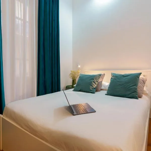 CrossRoad Four - locazione turistica, hotel v Cagliari