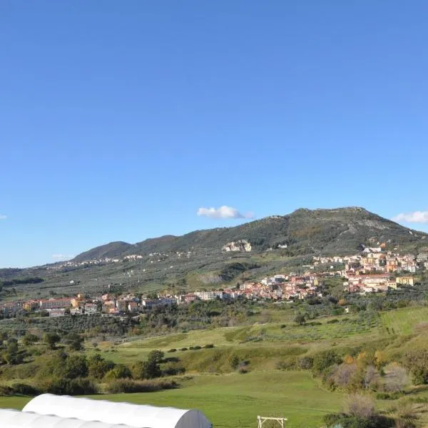 La Vecchia Lanterna, hotel v destinaci Montecorvino Rovella