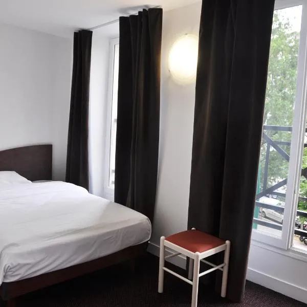 Hotel de la Tour, hotel sa Paris