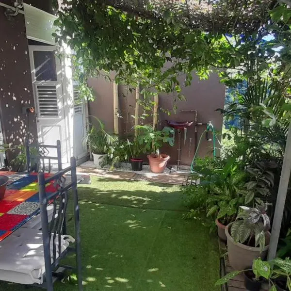 Le LiloVert - Studio 24 m2, hotel in Le Morne Rouge