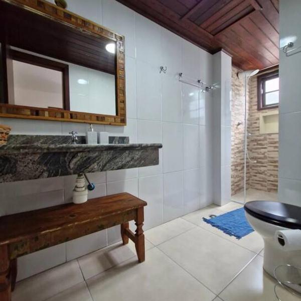 Apto 06 SUN HOUSE em Maresias à 100mts da praia - Foto 3