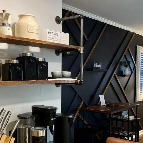 노위치에 위치한 호텔 Private Villa in Norwich Inn & Spa- Full kitchen, Jacuzzi, Sauna, near Mohegan Sun