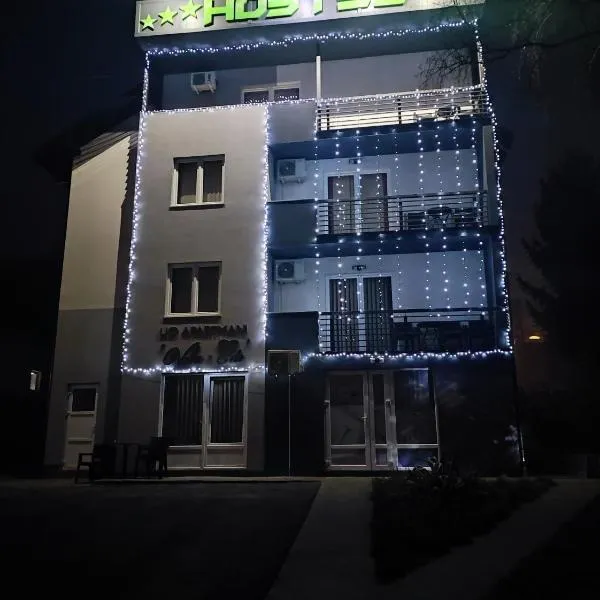 Vela-edo, hotel en Žepče