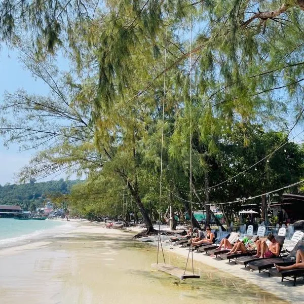 Blue Shore Pavilion, hotel in Koh Rong