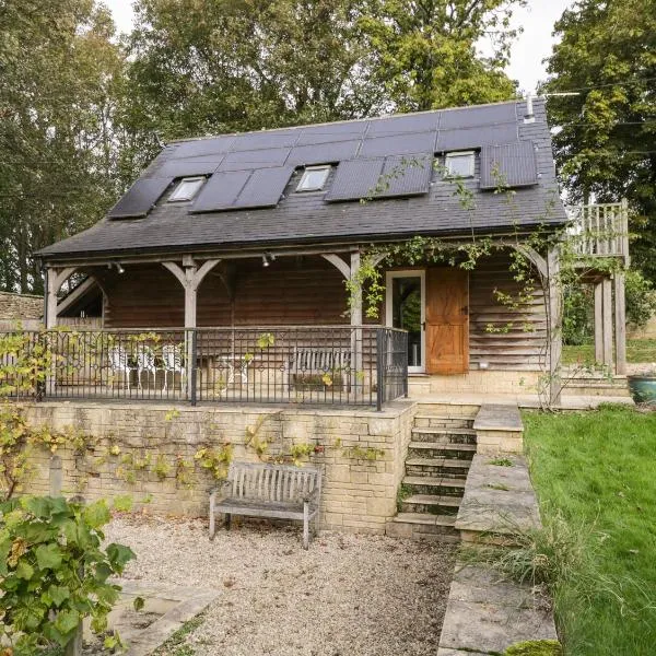 The Barn at Westhall Cottage, hotel in Burford