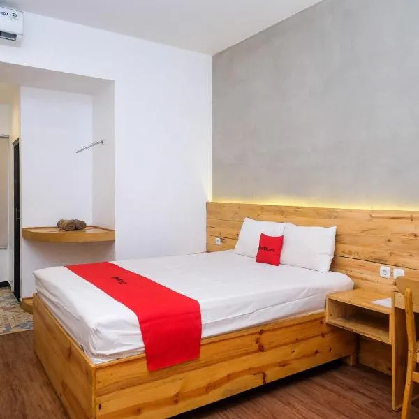 RedDoorz @ Klaten City, hotel di Klaten