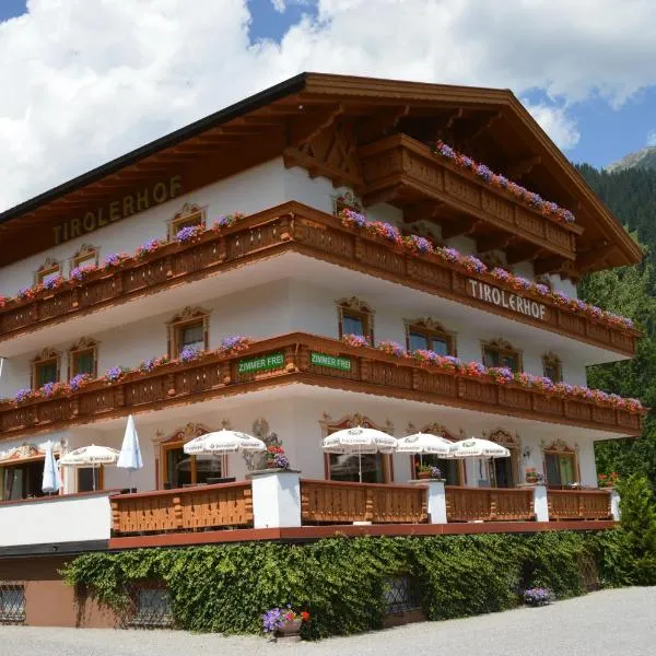 Tirolerhof, hotel em Lermoos