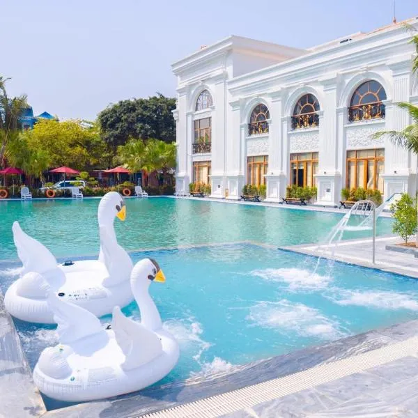 Hoa Nam Hotel, hotell i Ninh Lão