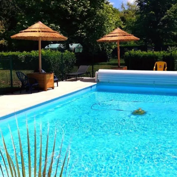 Camping le Martinet, hotel v destinácii Briare
