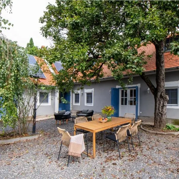Sarki-ház – hotel w mieście Szigliget