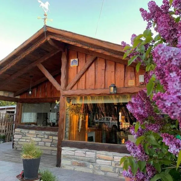 Sentidos Cardinales, hotel in Perito Moreno