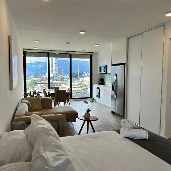 BEE Suites San José - Escalante, hotel v San José